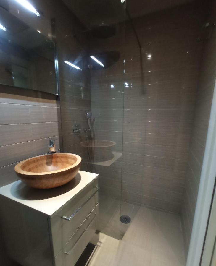 C&E Suites Roma Lido di Ostia Ngoại thất bức ảnh