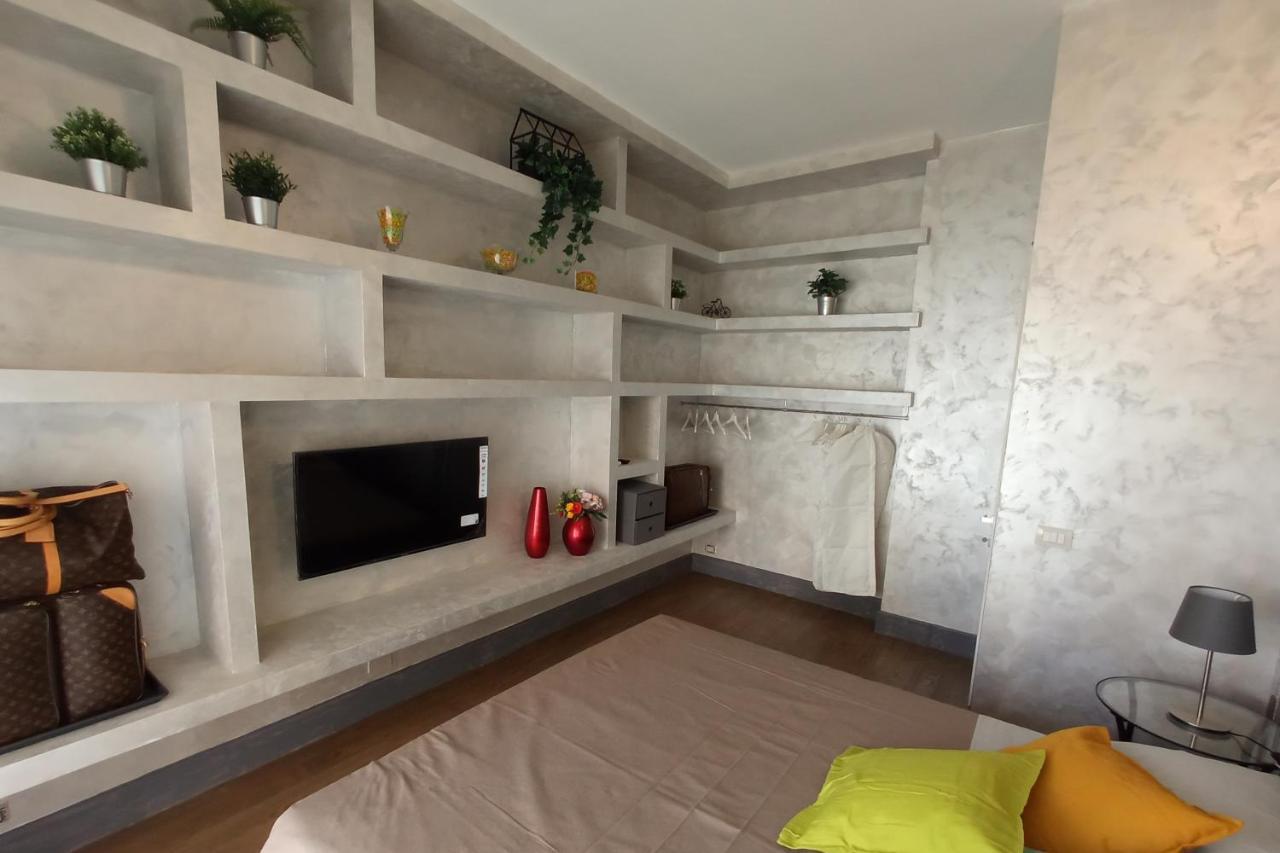 C&E Suites Roma Lido di Ostia Ngoại thất bức ảnh